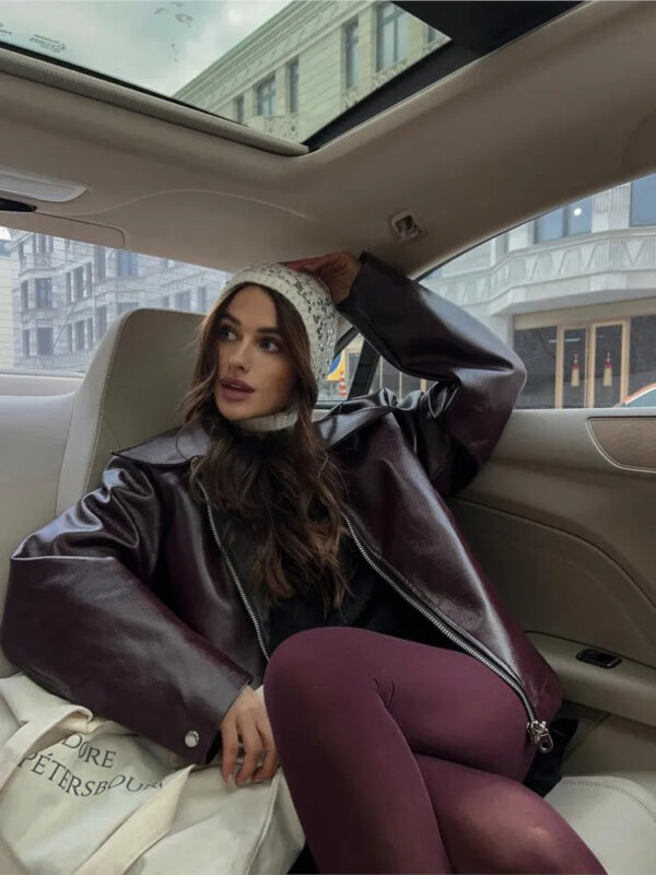 Jaqueta Feminina de Inverno em Couro Genuino - EuroPro - Imagem 4