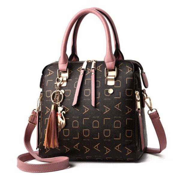 Bolsa Feminina em Couro Genuino - Pure Luxury by Lina + Chaveiro de Brinde - Imagem 4