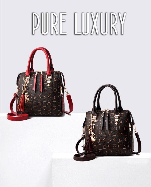 Bolsa Feminina em Couro Genuino - Pure Luxury by Lina + Chaveiro de Brinde - Imagem 5