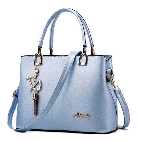 Bolsa Feminina em Couro Genuino - Versatile - Imagem 8
