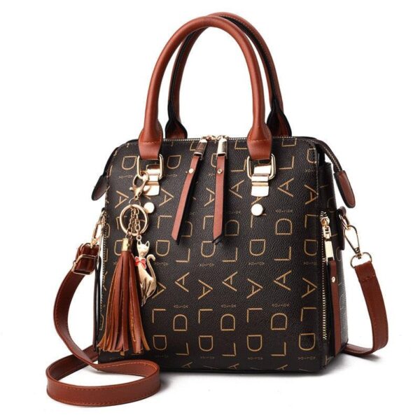 Bolsa Feminina em Couro Genuino - Pure Luxury by Lina + Chaveiro de Brinde - Imagem 7