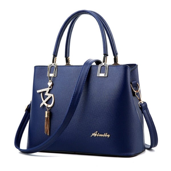 Bolsa Feminina em Couro Genuino - Versatile - Imagem 11