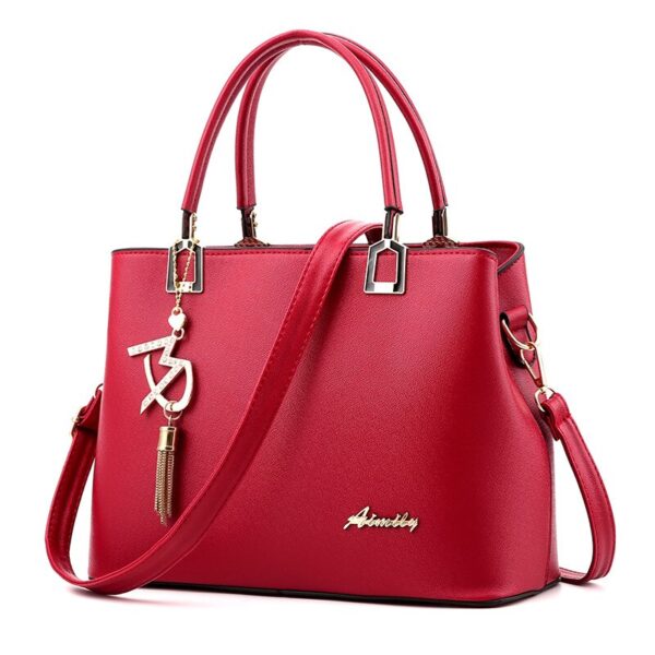 Bolsa Feminina em Couro Genuino - Versatile - Imagem 12