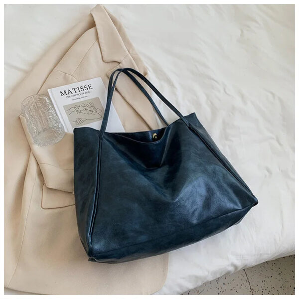 Bolsa Feminina em Couro Genuino - Levy Premium - Imagem 8