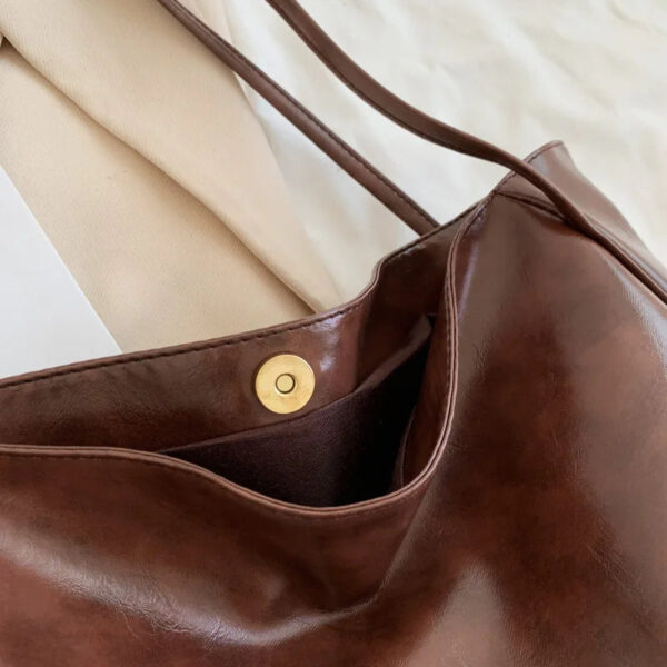 Bolsa Feminina em Couro Genuino - Levy Premium - Imagem 3