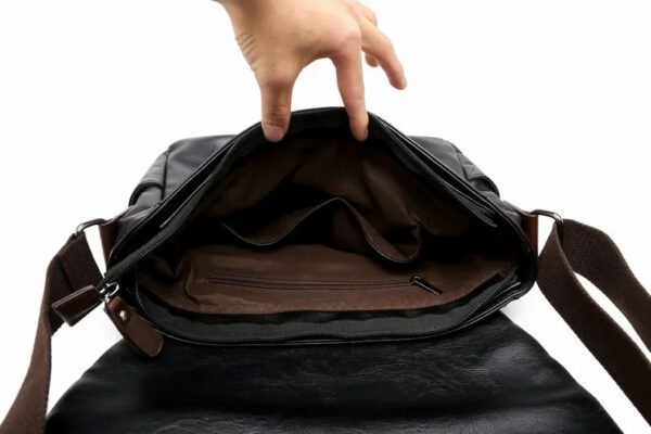 Bolsa Masculina em Couro Genuino - Vitange Premium - Imagem 11