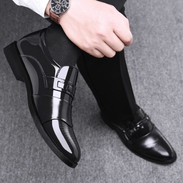 Sapato Masculino Social Elegante em Couro Genuino - Comfort Royale - Imagem 4