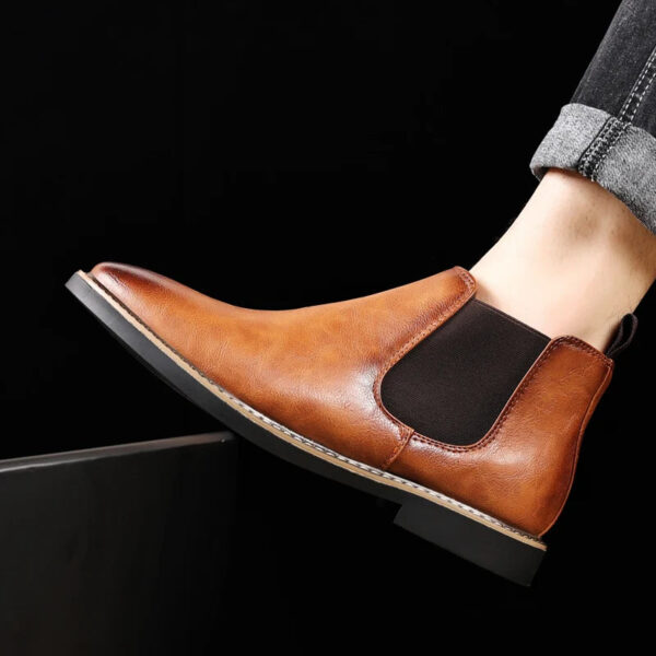 Bota Masculina em Couro Genuíno - Coleman - Imagem 20