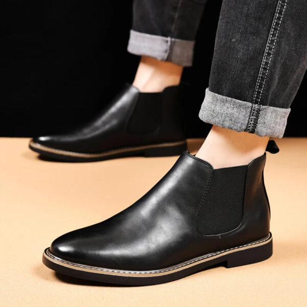 Bota Masculina em Couro Genuíno - Coleman - Imagem 13