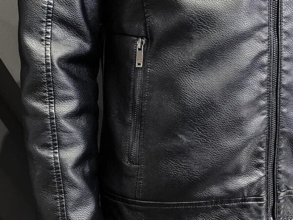 Jaqueta Masculina em Couro Genuíno - Borghese - Imagem 14