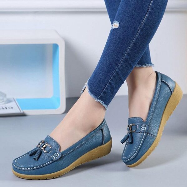 Sapatilha Feminina Mocassim em Couro Genuino - Beauty Confort - Imagem 12