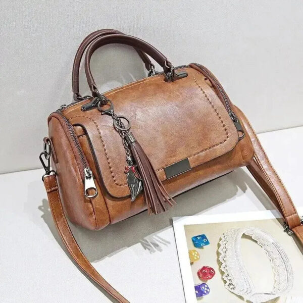Bolsa Feminina de Couro Genuino - Safira Hernandes - Imagem 6