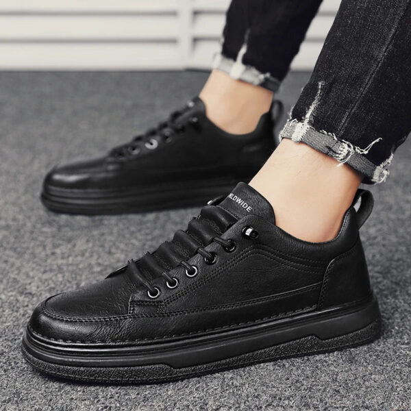 Tênis Masculino Casual em Couro Genuino - Estevan Erican - Imagem 17