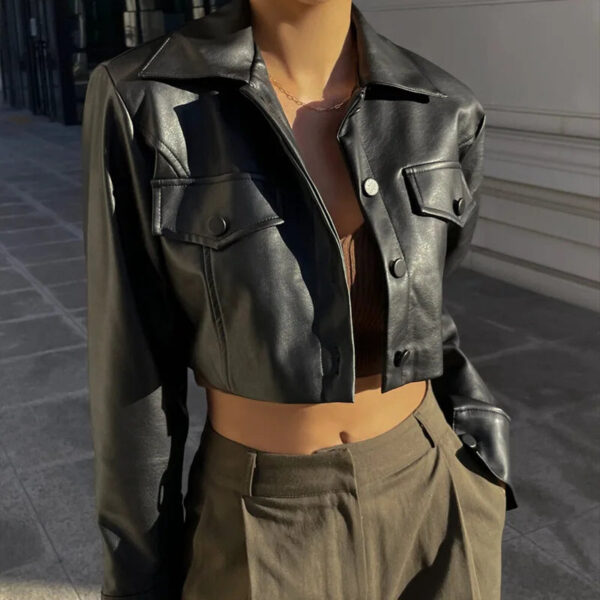 Jaqueta Feminina Cropped  em Couro Genuino - Clarice Premium - Imagem 2