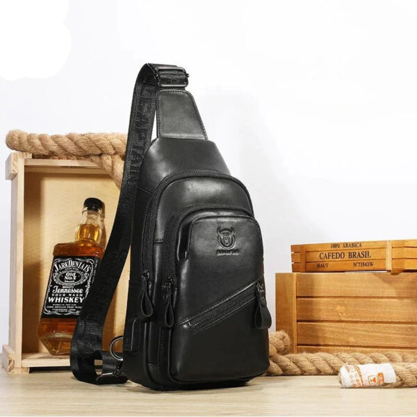 Bolsa de Ombro Masculina Transversal em Couro Genuino - Black Jack - Imagem 5