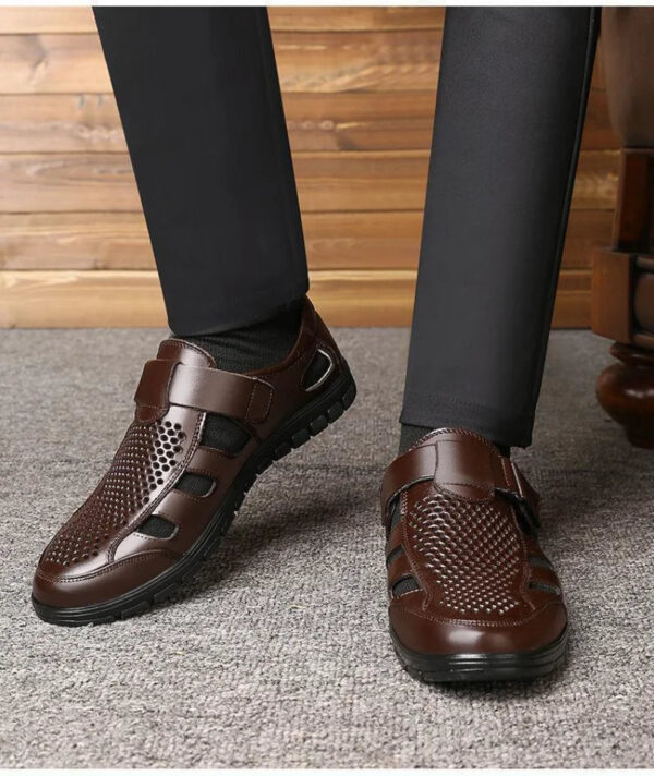 Sandália Masculina em Couro Genuino - Lewis Premium - Imagem 2