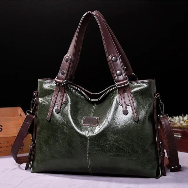Bolsa Feminina em Couro Genuíno - Isis Gabrielli - Imagem 23