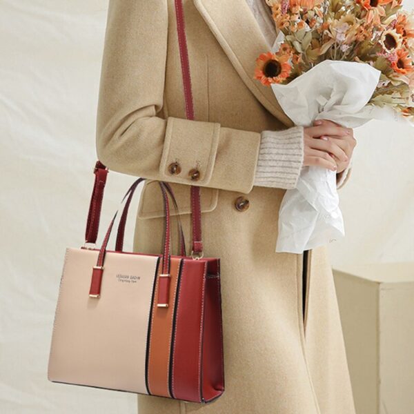 Bolsa Feminina em Couro Genuino - Vesasan - Imagem 6