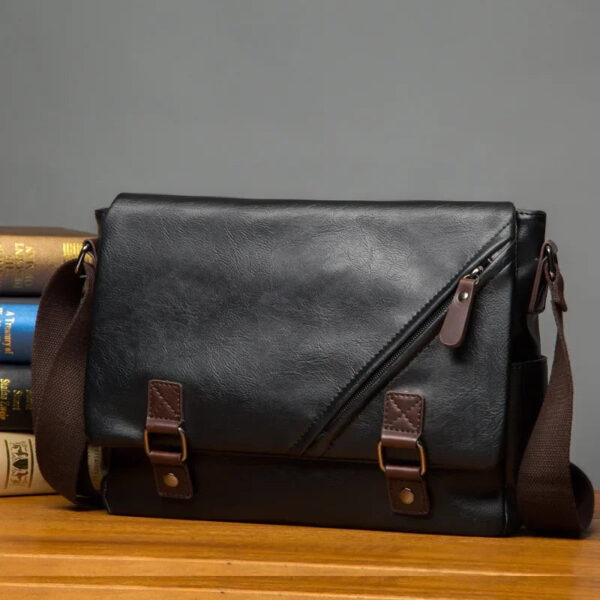 Bolsa Masculina em Couro Genuino - Vitange Premium - Imagem 12
