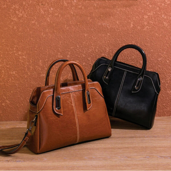 Bolsa Feminina em Couro Genuino - Genuine Ane - Imagem 2