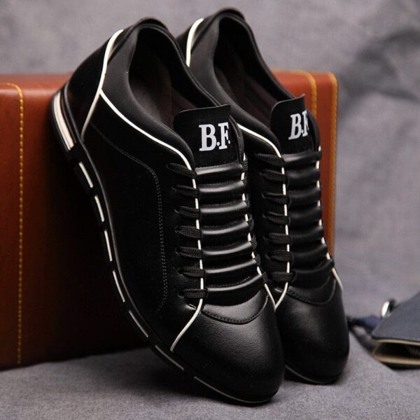 Sapato Masculino em Couro Genuino - Classic Comfort - Imagem 4