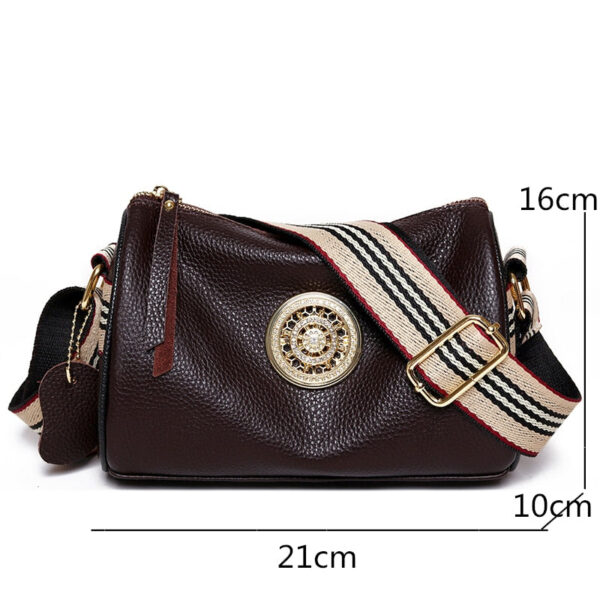 Bolsa de Ombro Feminina Pequena Couro - Divier Fernandes - Imagem 8