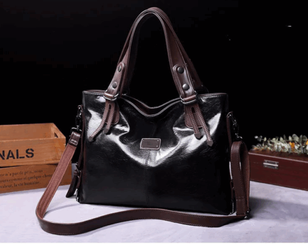 Bolsa Feminina em Couro Genuíno - Isis Gabrielli - Imagem 19
