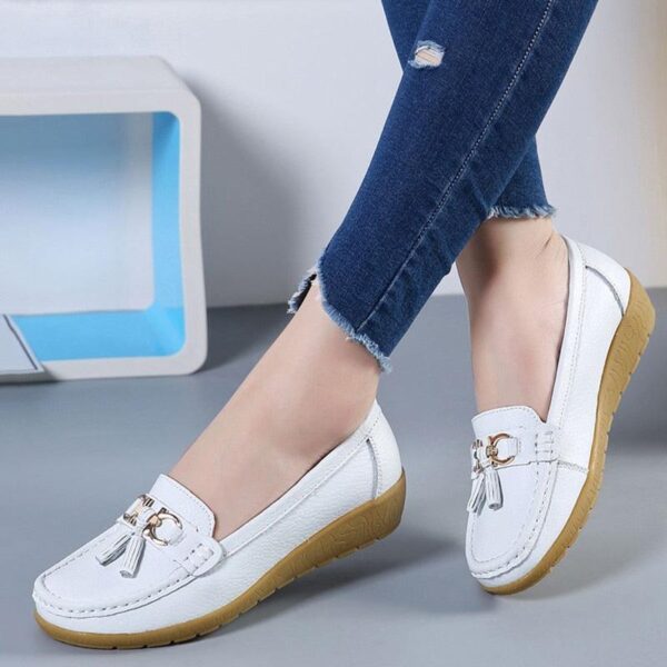 Sapatilha Feminina Mocassim em Couro Genuino - Beauty Confort - Imagem 14
