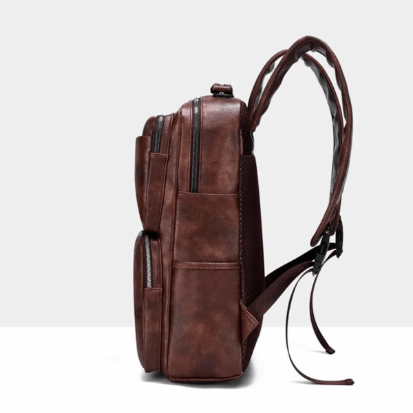 Mochila Jeep em Couro Genuino - Buluo Premium - Imagem 3