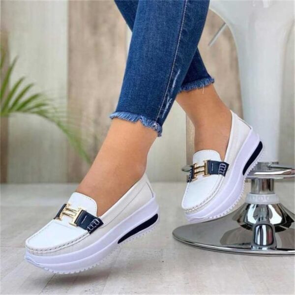 Mocassim Feminino em Couro Genuino - Scarlet Fiore - Imagem 3
