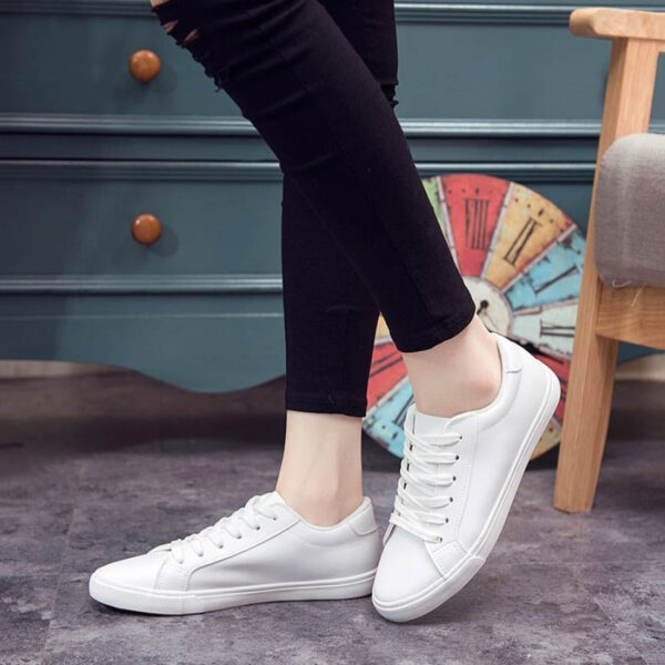 Tênis Feminino em Couro Genuino - Victoria Premium - Imagem 4