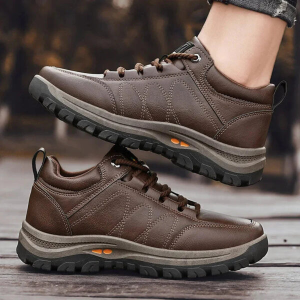 Tênis Masculino em Couro Genuino - Country Premium - Imagem 13